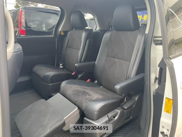 Toyota ESTIMA 2014-03 8221390-18