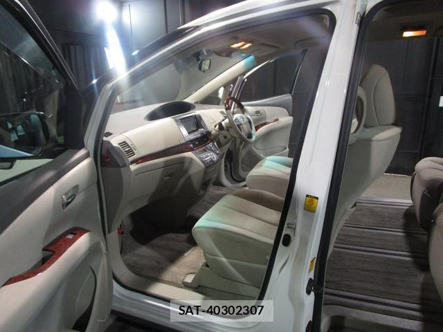 Toyota ESTIMA 2010-03 8221517-16