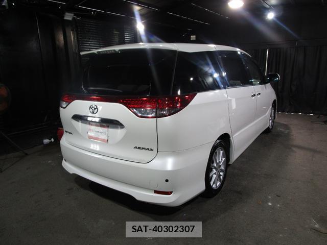 Toyota ESTIMA 2010-03 8221517-6