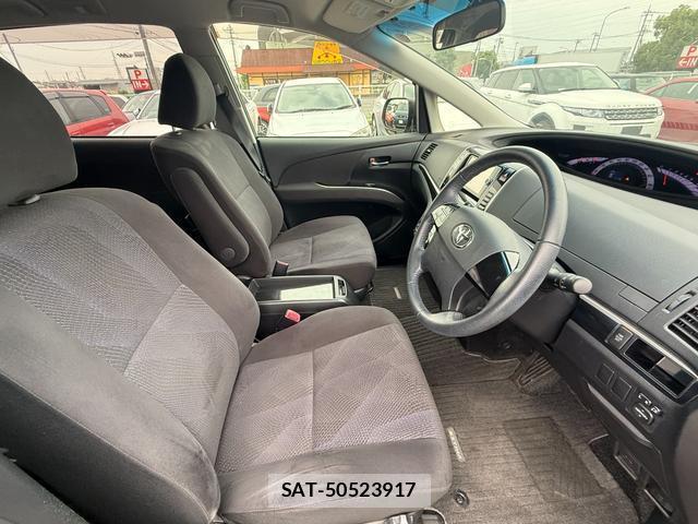 Toyota ESTIMA 2012-07 8221932-4