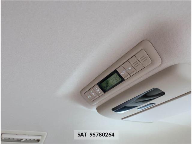 Toyota ESTIMA 2015-05 8222437-11