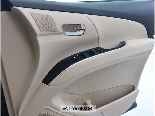 Toyota ESTIMA 2015-05 8222437-6