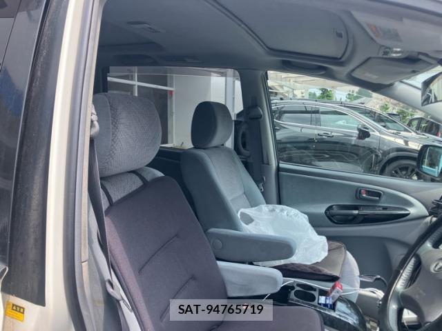 Toyota ESTIMA 2001-07 8224381-10