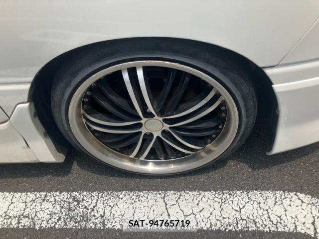 Toyota ESTIMA 2001-07 8224381-3