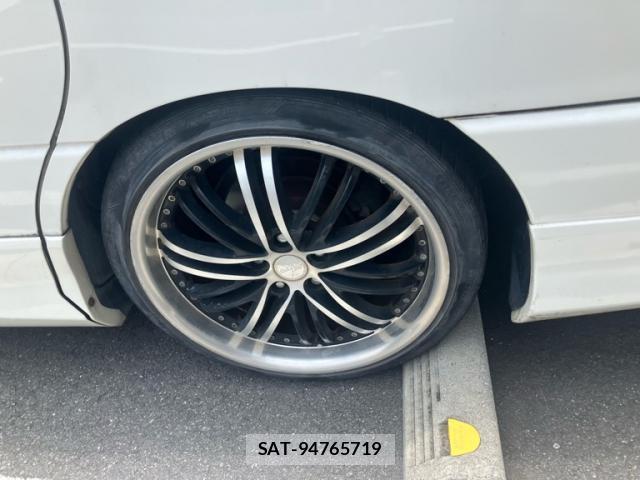 Toyota ESTIMA 2001-07 8224381-5