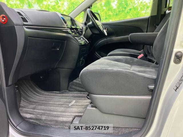Toyota ESTIMA 2013-07 8225170-5