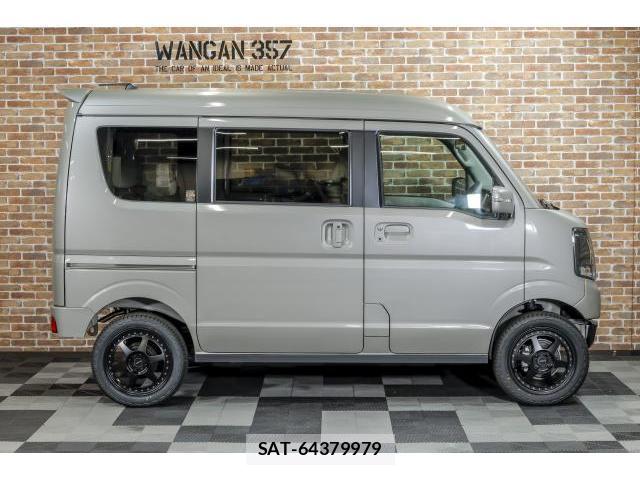 Suzuki EVERY WAGON 2026-03 8216136-3