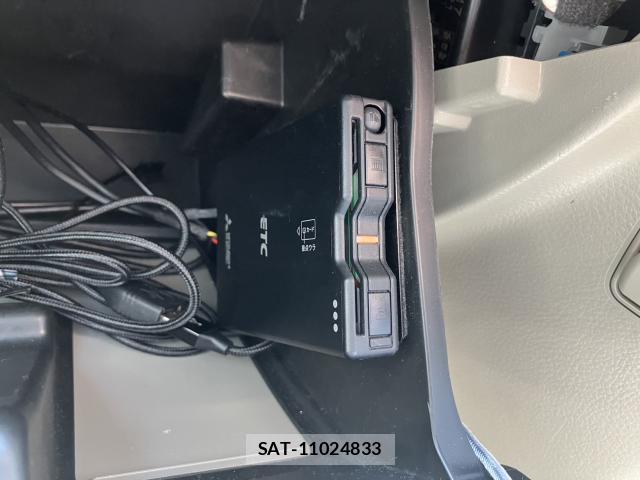 Suzuki EVERY WAGON 2022-05 8216254-18