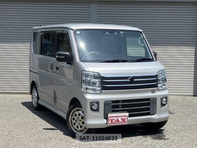 Suzuki EVERY WAGON 2022-05 8216254-8