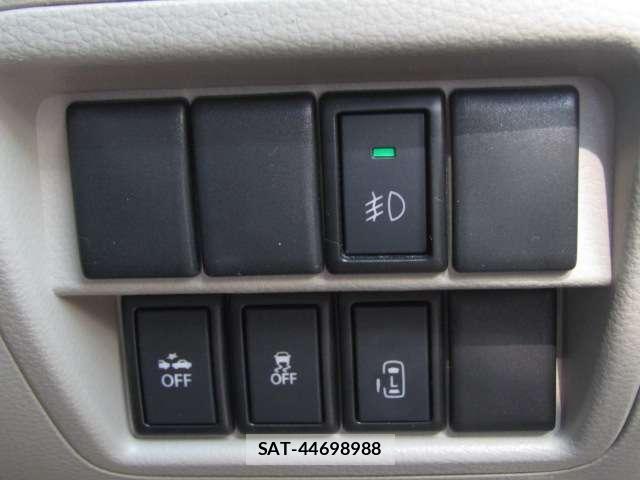 Suzuki EVERY WAGON 2018-01 8216363-11