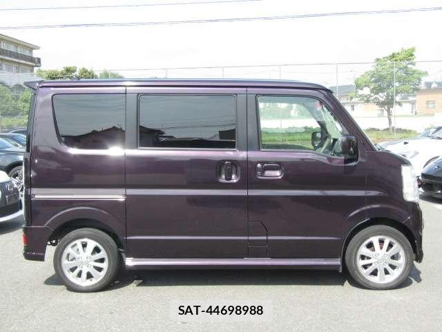 Suzuki EVERY WAGON 2018-01 8216363-3