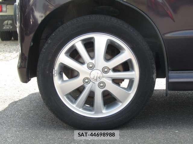 Suzuki EVERY WAGON 2018-01 8216363-8