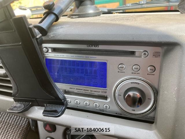 Suzuki EVERY WAGON 2005-10 8217161-11