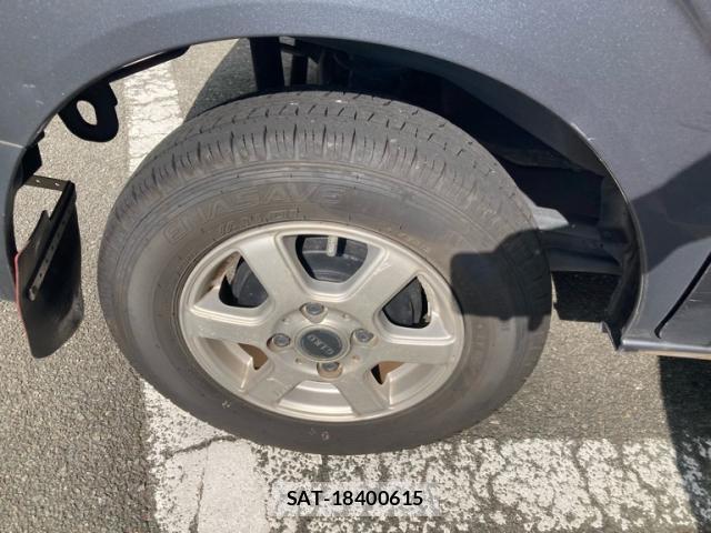 Suzuki EVERY WAGON 2005-10 8217161-17