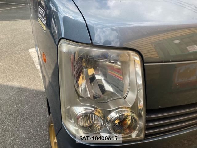 Suzuki EVERY WAGON 2005-10 8217161-4