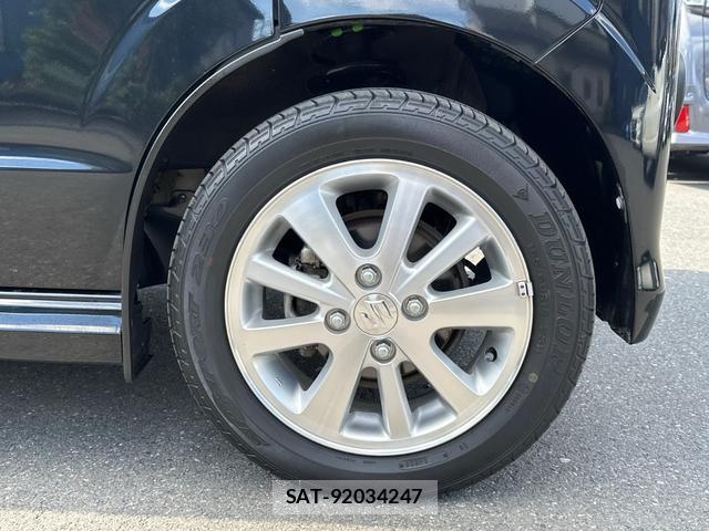 Suzuki EVERY WAGON 2021-05 8218412-17