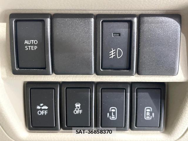Suzuki EVERY WAGON 2018-05 8221095-5