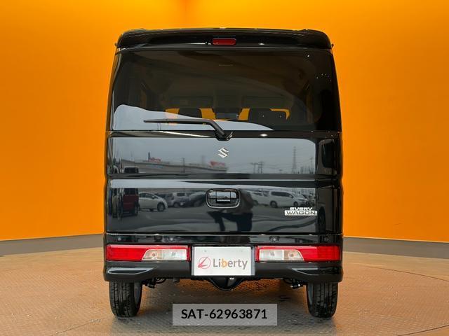 Suzuki EVERY WAGON 2025-12 8221294-18