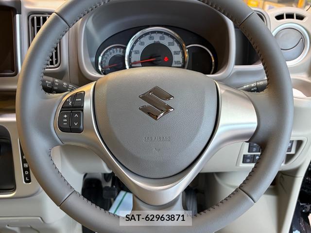 Suzuki EVERY WAGON 2025-12 8221294-5