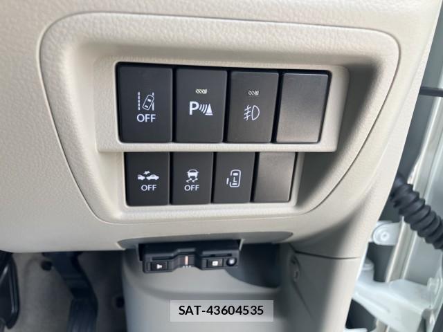 Suzuki EVERY WAGON 2021-04 8222791-11