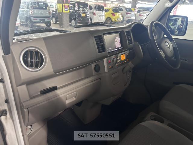 Suzuki EVERY WAGON 2014-08 8223625-9