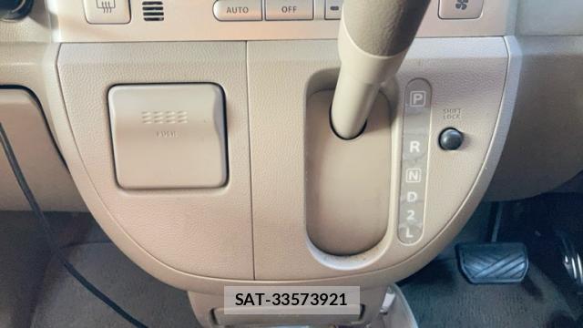 Suzuki EVERY WAGON 2010-05 8224181-11
