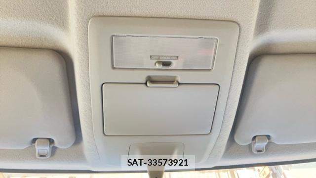 Suzuki EVERY WAGON 2010-05 8224181-15