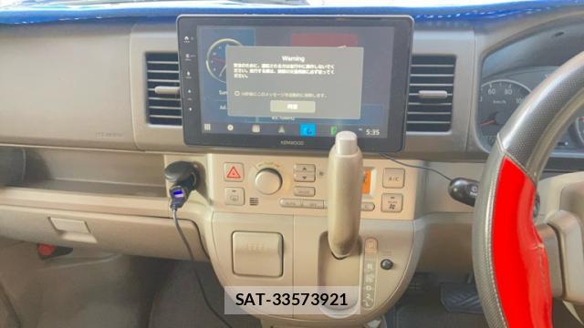 Suzuki EVERY WAGON 2010-05 8224181-8