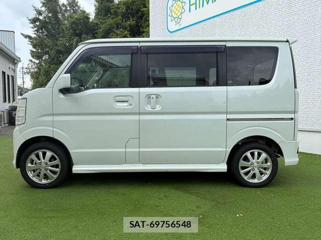 Suzuki EVERY WAGON 2017-09 8224695-17