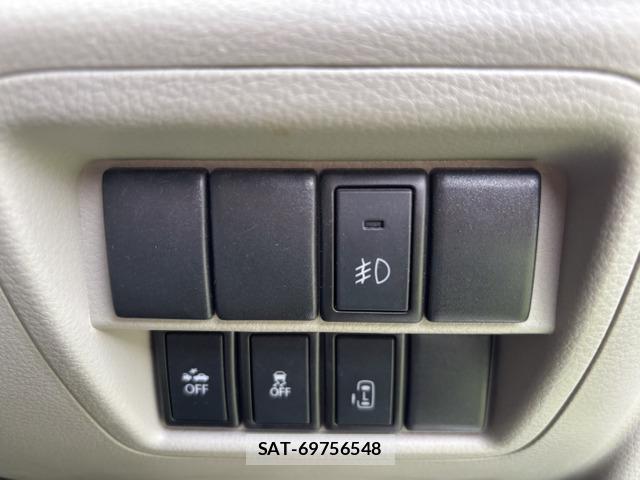 Suzuki EVERY WAGON 2017-09 8224695-6