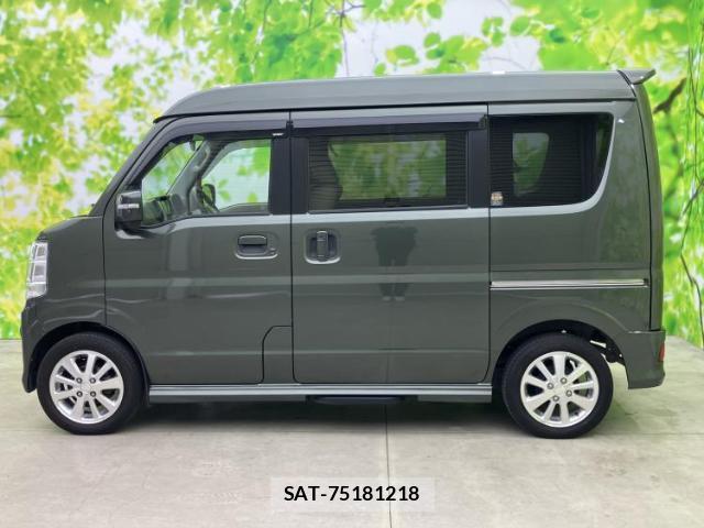 Suzuki EVERY WAGON 2023-04 8225117-1