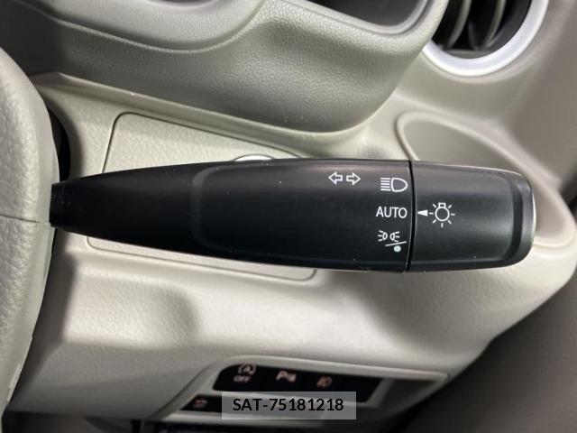 Suzuki EVERY WAGON 2023-04 8225117-15