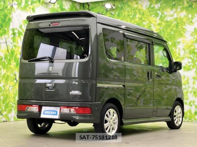Suzuki EVERY WAGON 2023-04 8225117-2