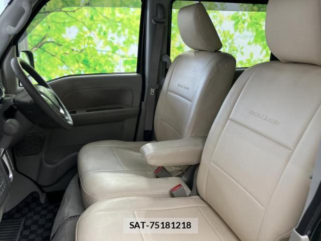 Suzuki EVERY WAGON 2023-04 8225117-5