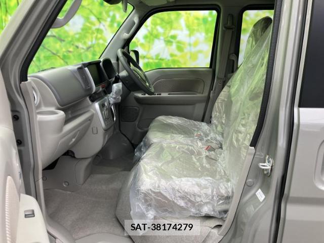 Suzuki EVERY WAGON 2026-04 8225157-5