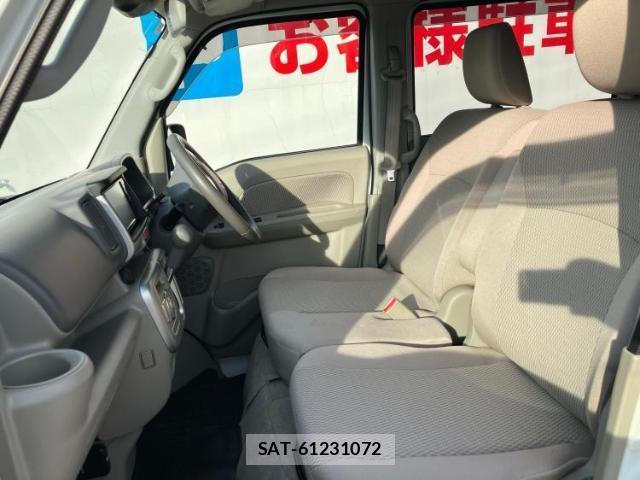 Suzuki EVERY WAGON 2022-11 8225262-5