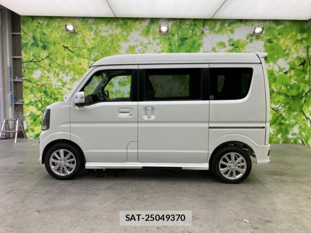 Suzuki EVERY WAGON 2026-03 8225439-1