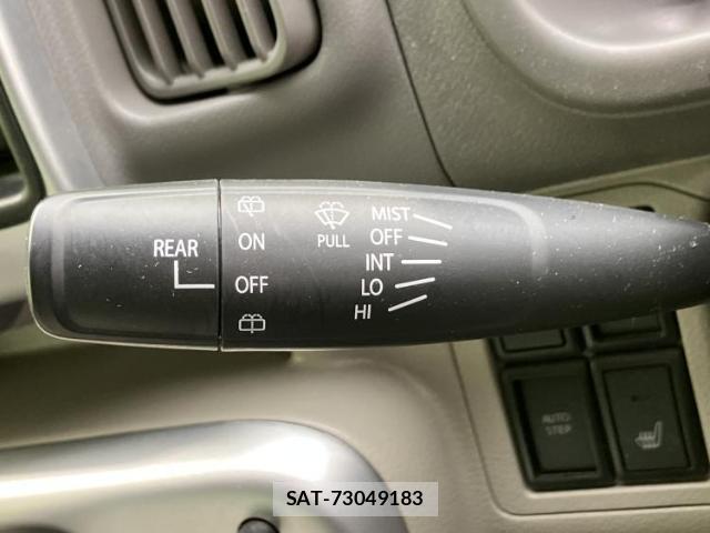Suzuki EVERY WAGON 2023-03 8225450-15