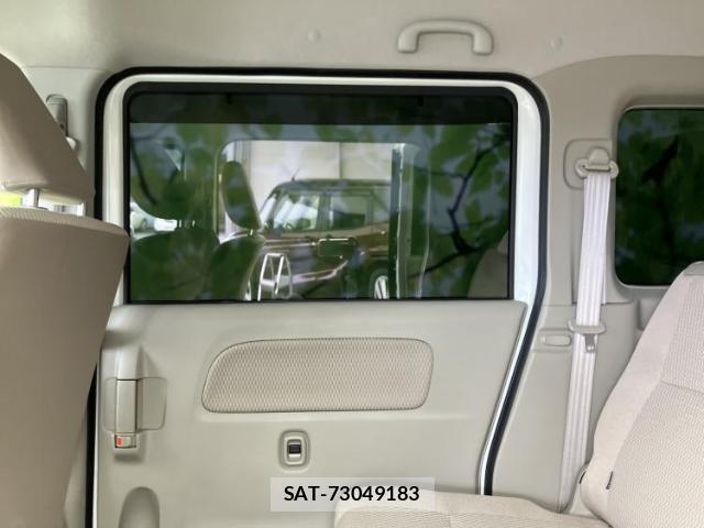Suzuki EVERY WAGON 2023-03 8225450-7