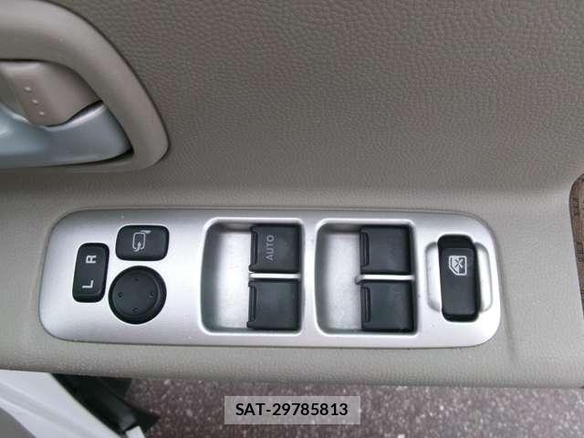 Suzuki EVERY WAGON 2013-06 8225650-17