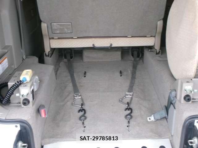 Suzuki EVERY WAGON 2013-06 8225650-4