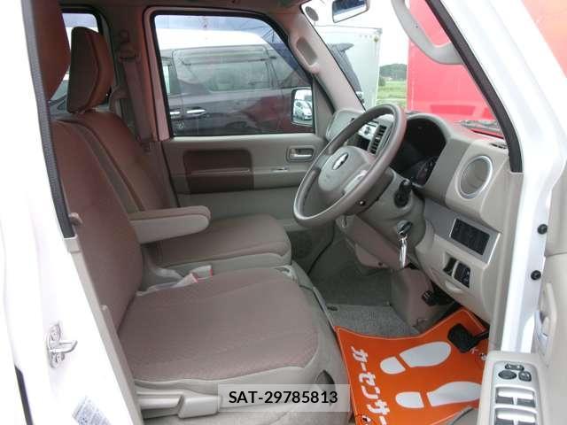 Suzuki EVERY WAGON 2013-06 8225650-9