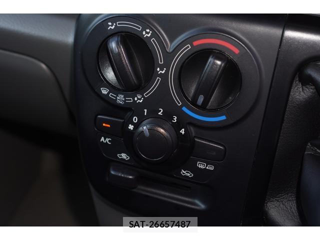 Suzuki EVERY 2021-04 8216144-16