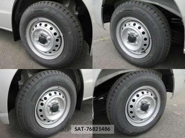 Suzuki EVERY 2026-06 8216283-9