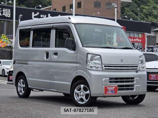 Suzuki EVERY 2017-01 8218135-0