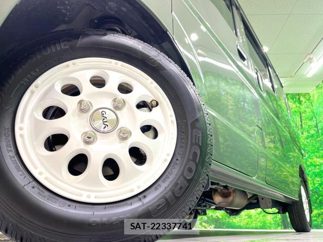 Suzuki EVERY 2025-11 8219242-12