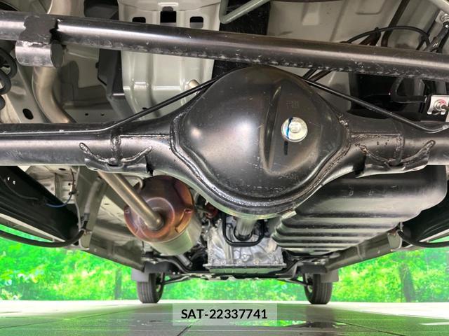 Suzuki EVERY 2025-11 8219242-18