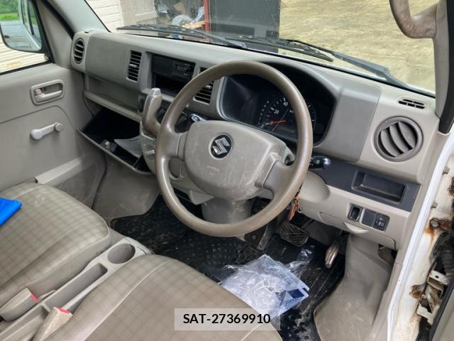 Suzuki EVERY 2006-03 8219826-6