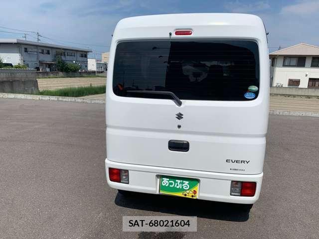 Suzuki EVERY 2018-11 8220351-6