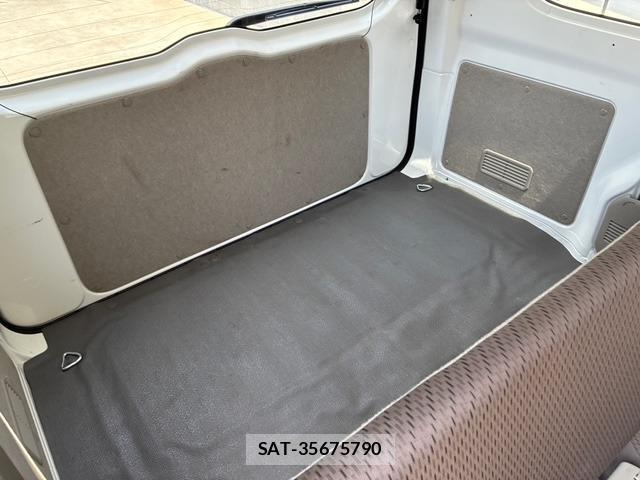 Suzuki EVERY 2021-07 8221115-11